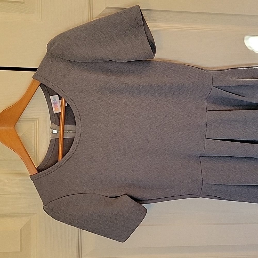 Amelia Medium LuLa Roe Green